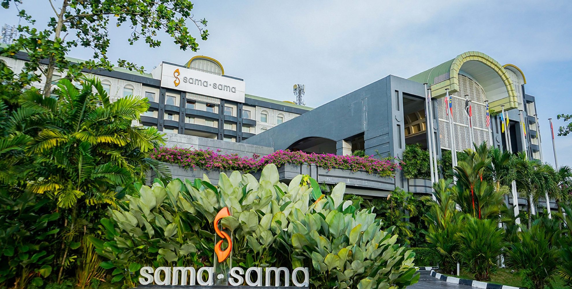 Exterior Sama Sama
