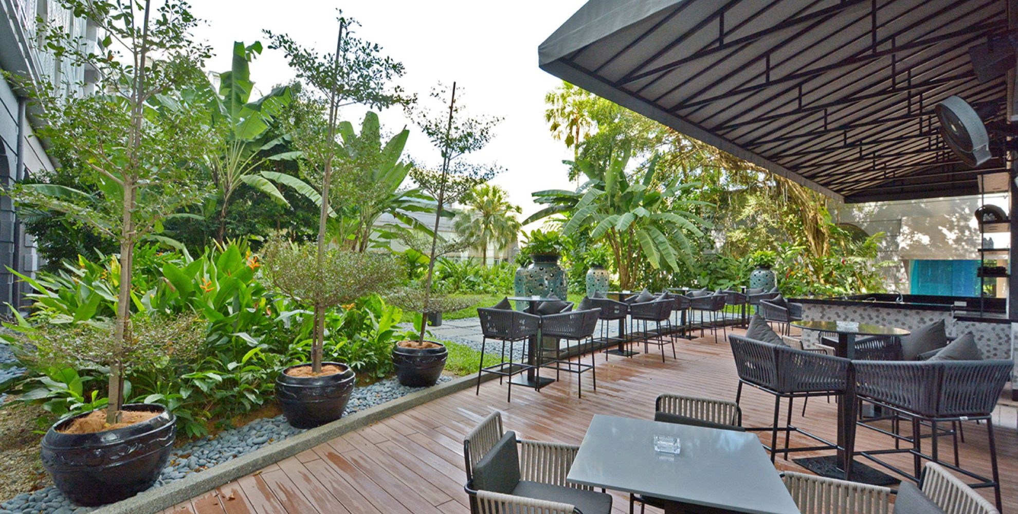 Atrium Alfresco
